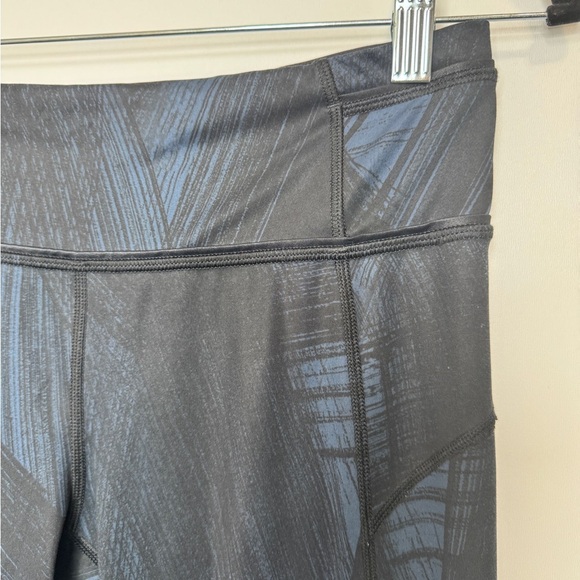 Lululemon Pace Queen Leggings Navy - Picture 5 of 13